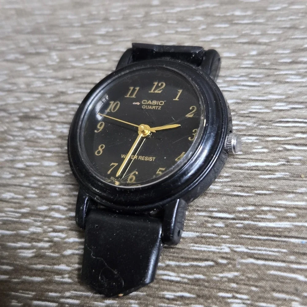 Casio LQ-139 Black & Gold Dial Resin Quartz Watch Water Resistant Japan 705